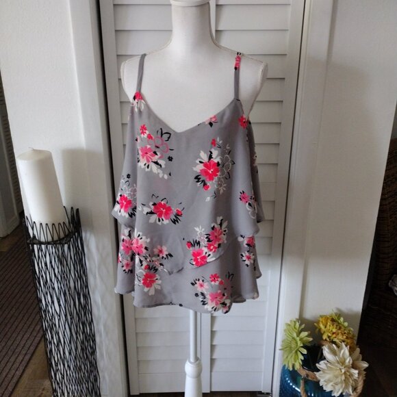 Torrid Gray Floral Tank Top with criss-cross adjustable spaghetti strap layer 1X - Picture 2 of 8